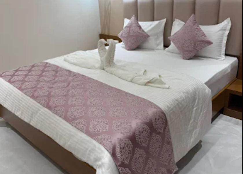 Maharashtra Navi Mumbai Deluxe Room