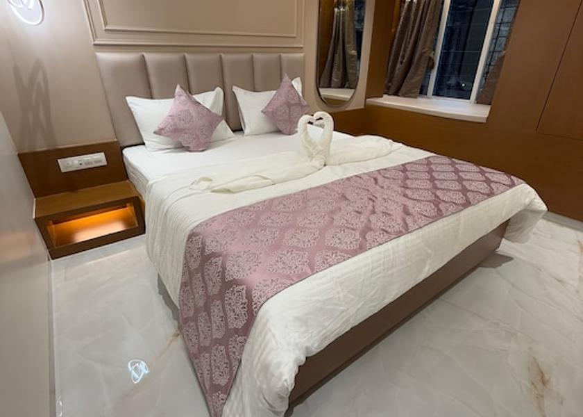Maharashtra Navi Mumbai Deluxe Room