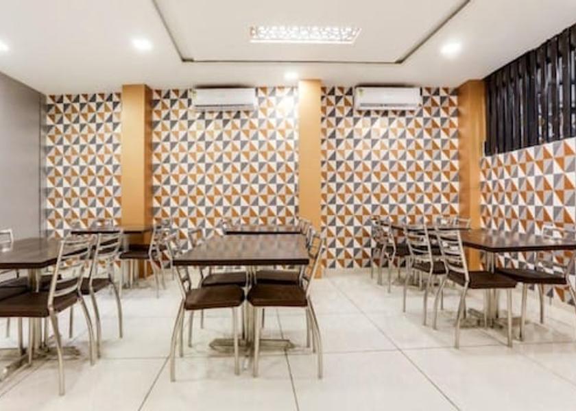 Madhya Pradesh Indore Food & Dining