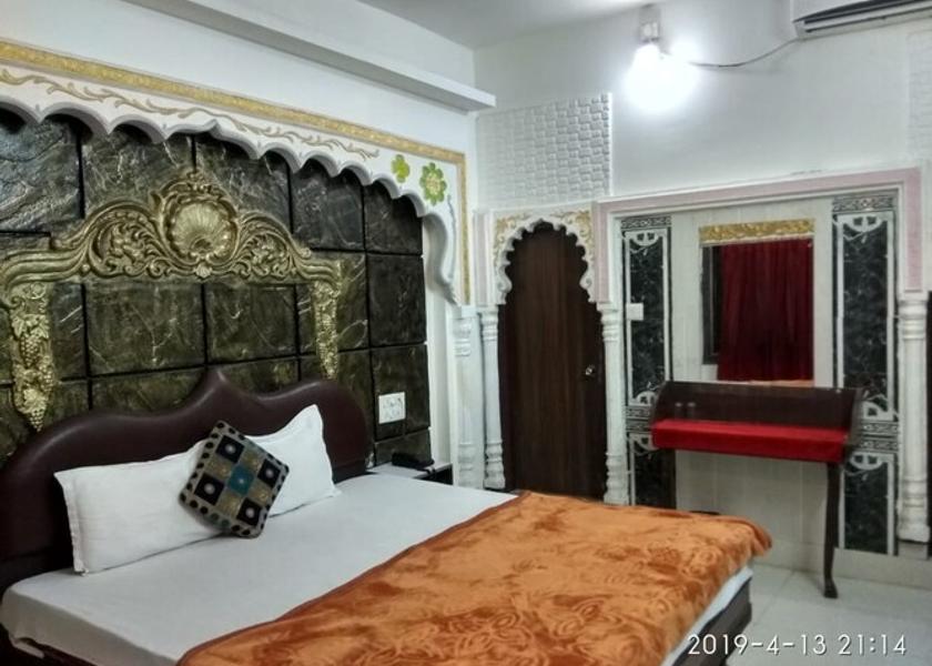 Rajasthan Chittorgarh Family Room