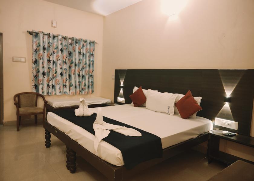 Tamil Nadu Yelagiri AC Deluxe Room