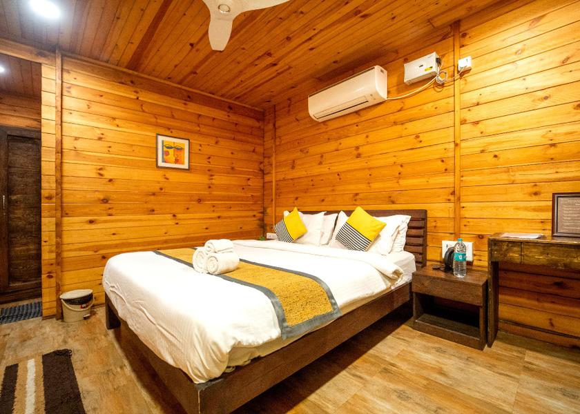 Maharashtra Kashid Bedroom