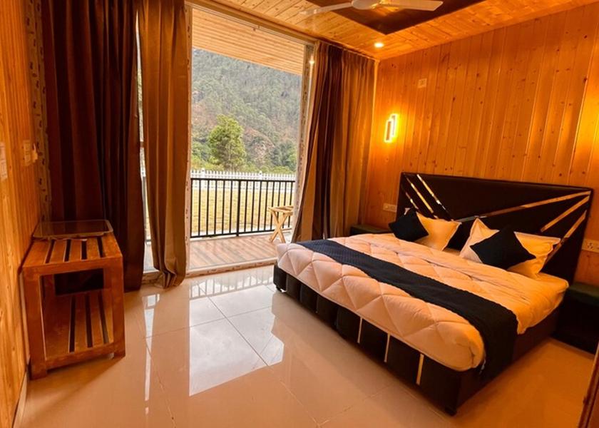 Uttarakhand Uttarkashi Superior Room