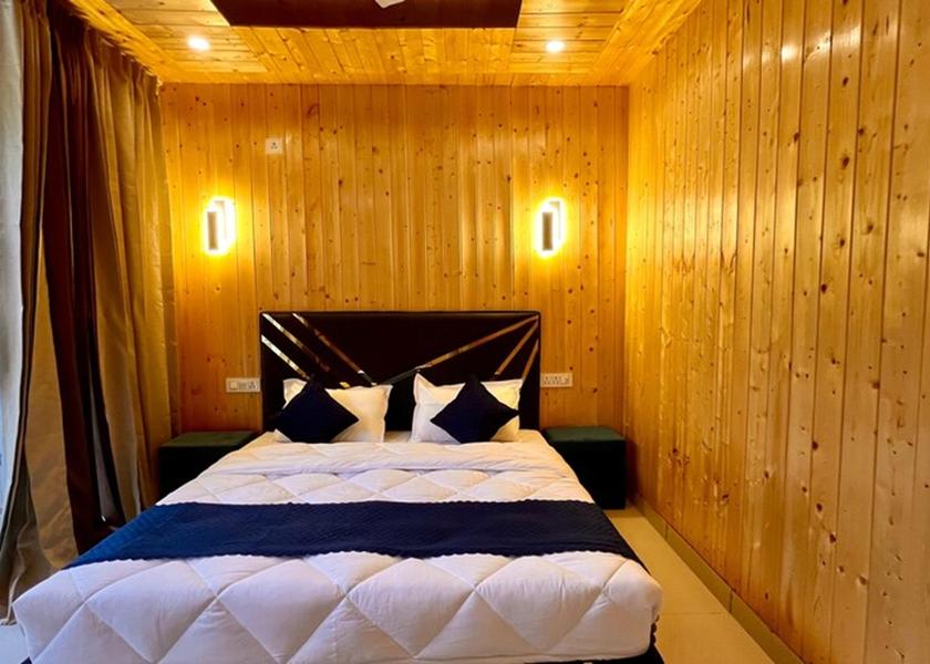 Uttarakhand Uttarkashi Superior Room