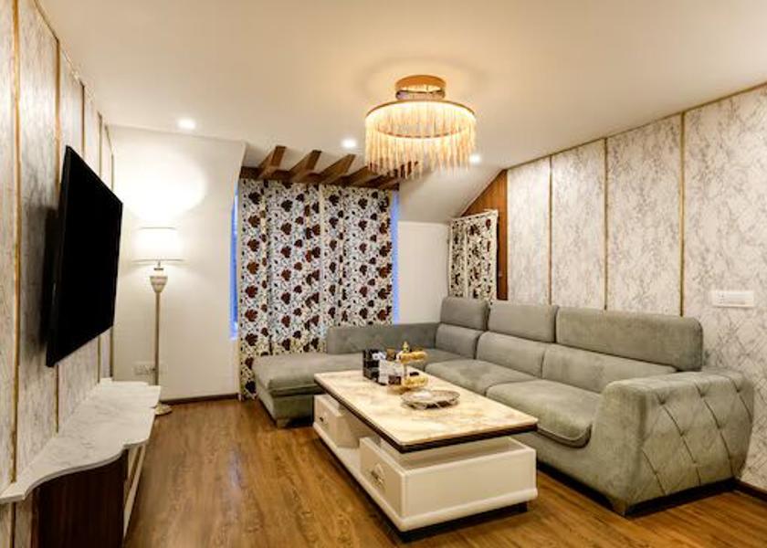 Jammu and Kashmir Sonamarg Premium Deluxe