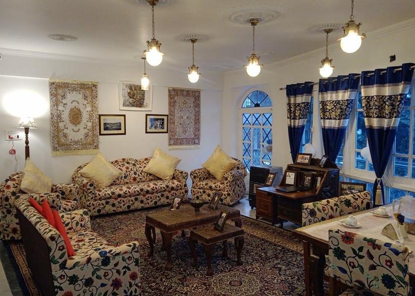 Jammu and Kashmir Srinagar Public Areas