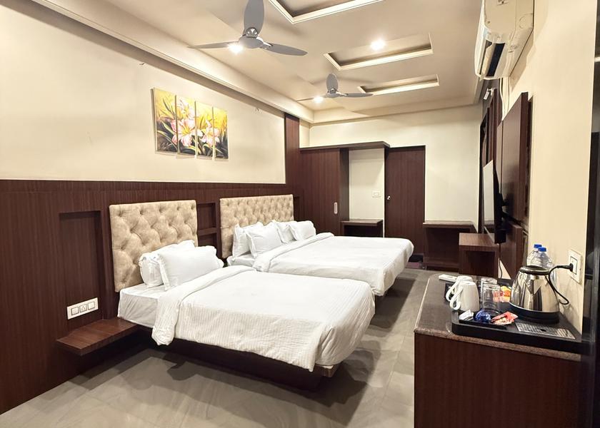 Maharashtra Wardha Hotel Exterior