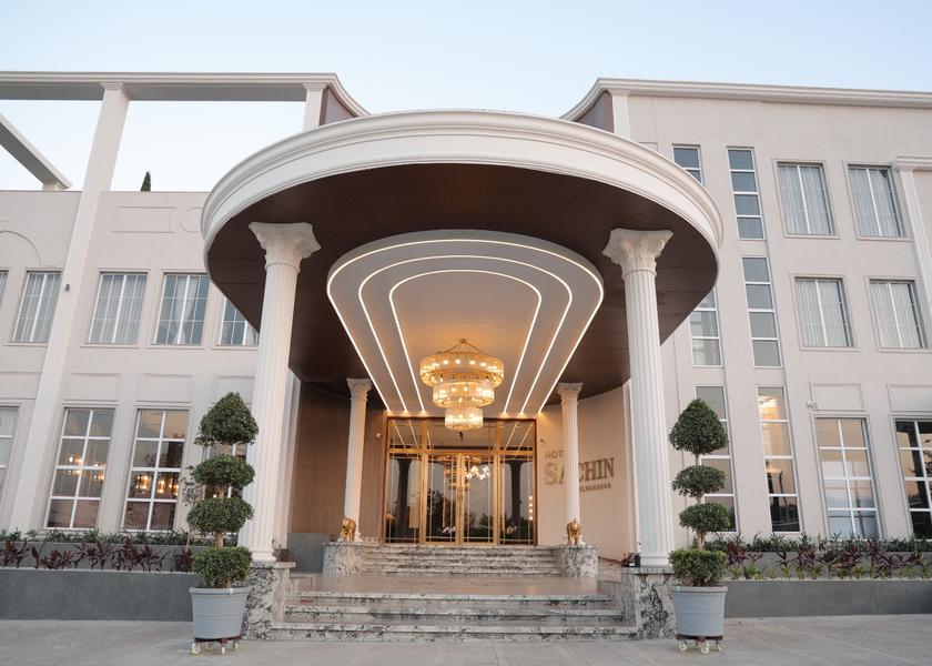 Maharashtra Ahmednagar Hotel Exterior