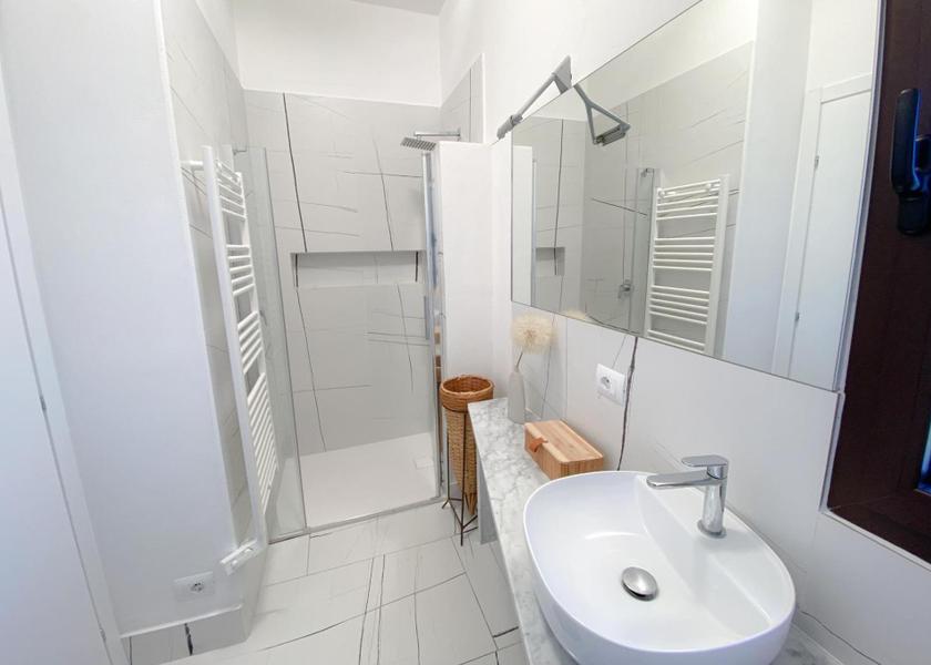 Tuscany Piombino Double Room with Private Bathroom