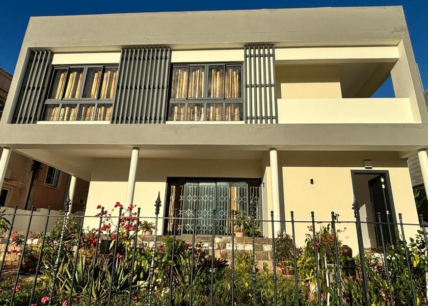 Rivière Noire Flic-en-Flac Exterior view