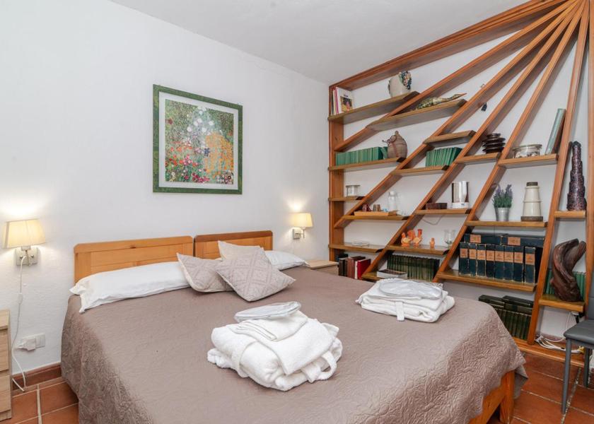 Sardinia Santa Teresa di Gallura Deluxe Double Room with Shower