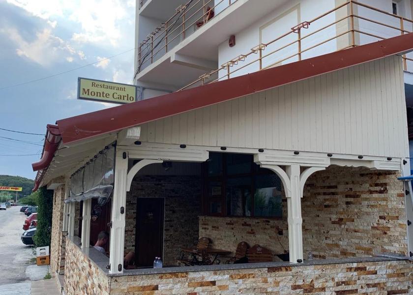 Argeș County Pitesti Entrance