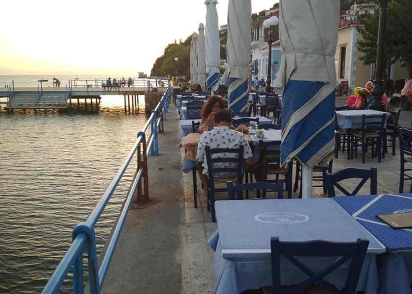 Central Greece Mantoudi-Limni-Agia Anna 