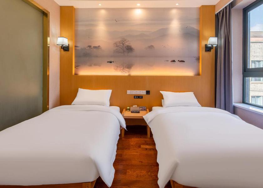 Zhejiang Jiaxing Double Room with Two Double Beds
