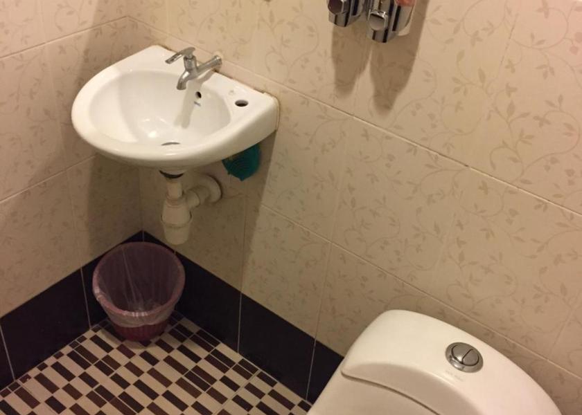 Terengganu Chukai Bathroom