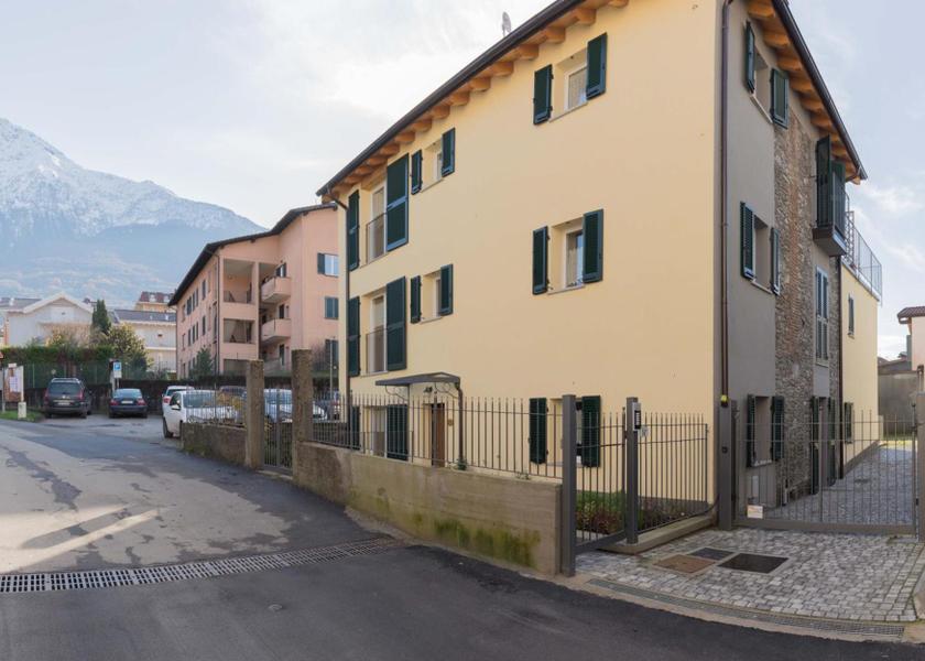 Lombardy Colico Exterior view