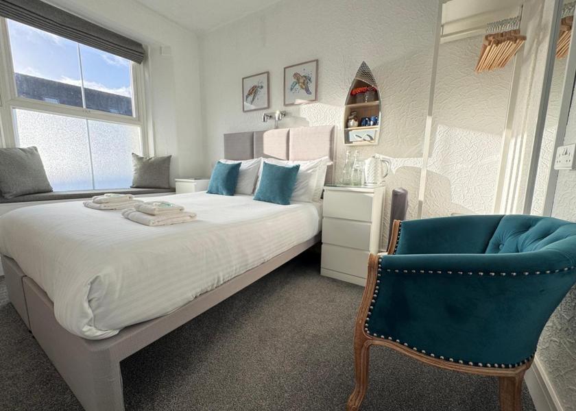 Wales Tenby Room 5 Double Room King Bed En-suite