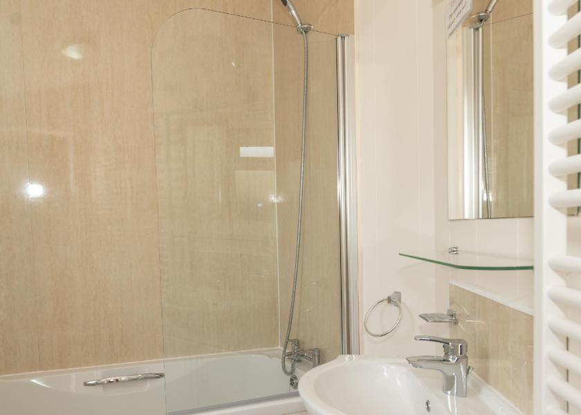 England Ilfracombe Cabin-Countryside view-Family-Private Bathroom-21 Ocean View