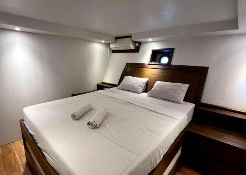 East Nusa Tenggara Labuan Bajo Superior Deluxe Double or Twin Room 