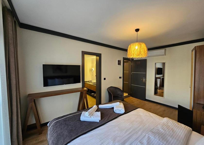 Izmir Dikili Family Room with Garden View
