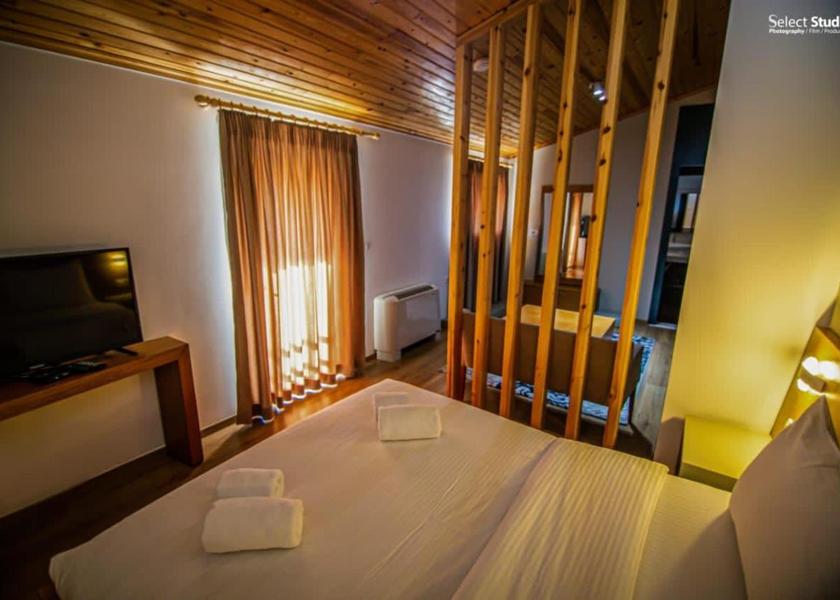 Korçë County Korçë Deluxe Queen Room