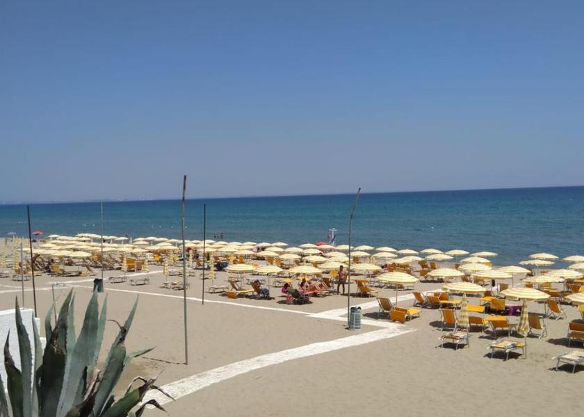 Puglia Castellaneta Beach