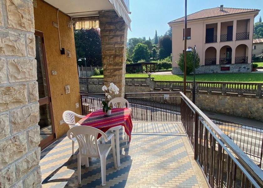 Lombardy Calco Balcony/terrace