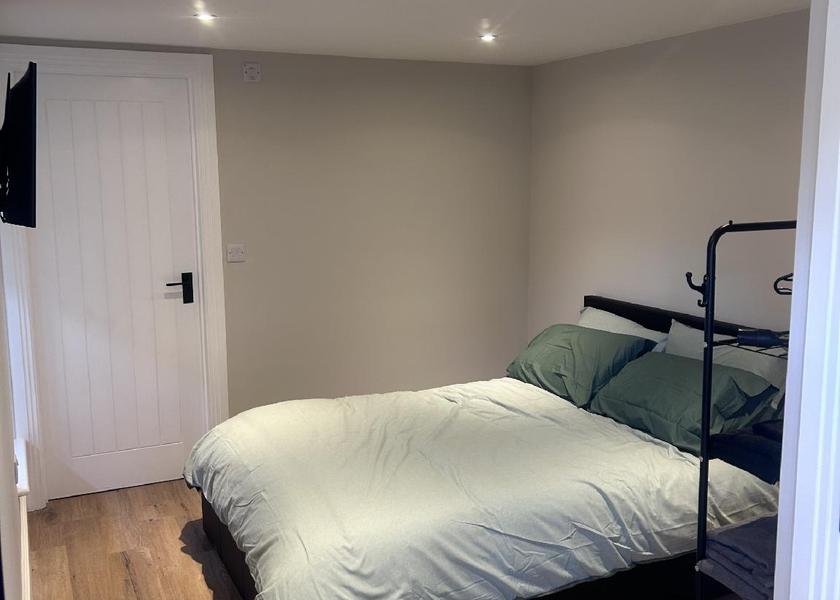 England Littlehampton Modern-House-Private Bathroom-No view