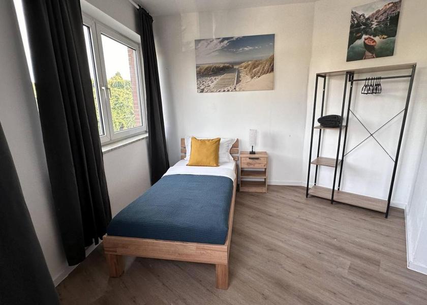 North Rhine-Westphalia Duisburg Two-Bedroom Apartment with View