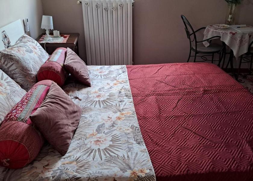 Campania Sant'Agata de'Goti Large Double Room