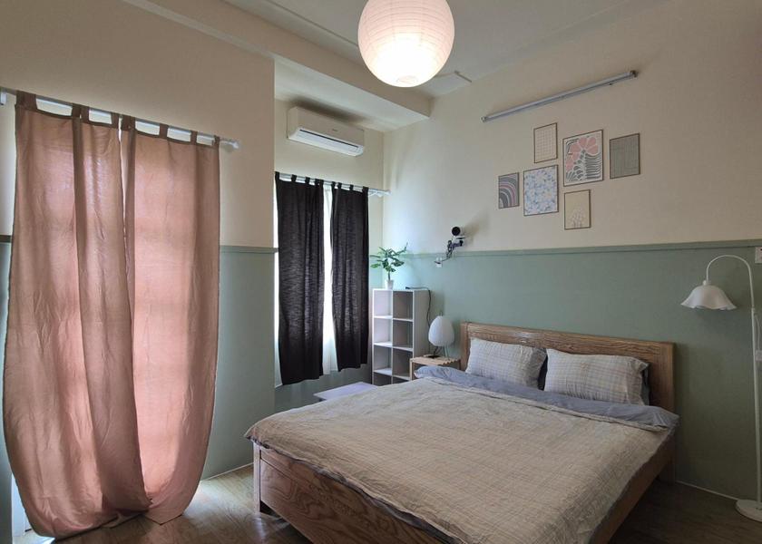 Quang Ngai Province Quang Ngai King Room with Balcony