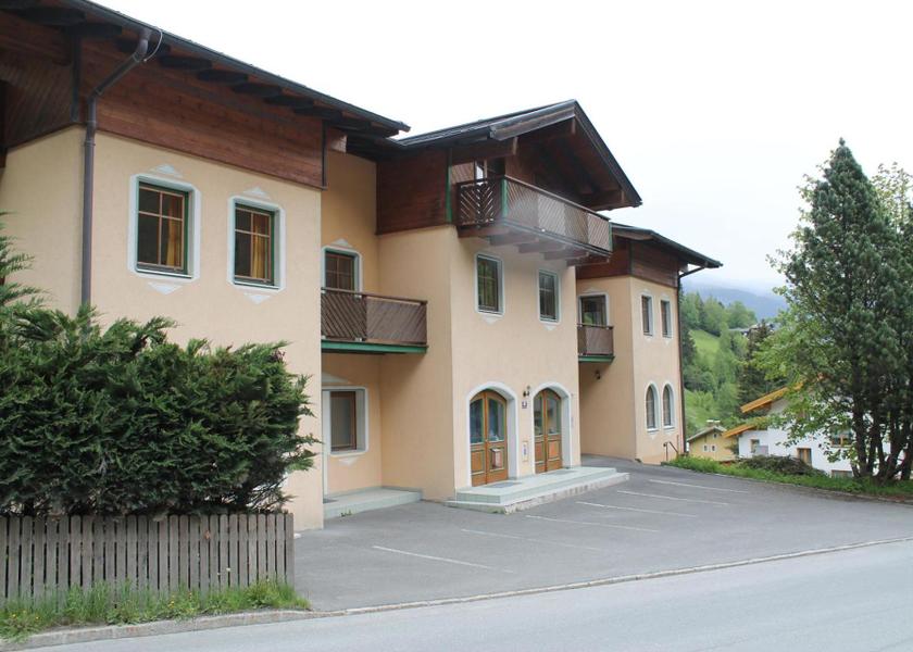 Salzburg State Zell am See Entrance