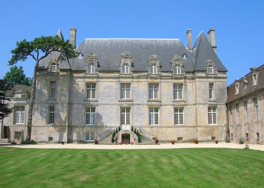 Normandy Courseulles-sur-Mer Exterior view