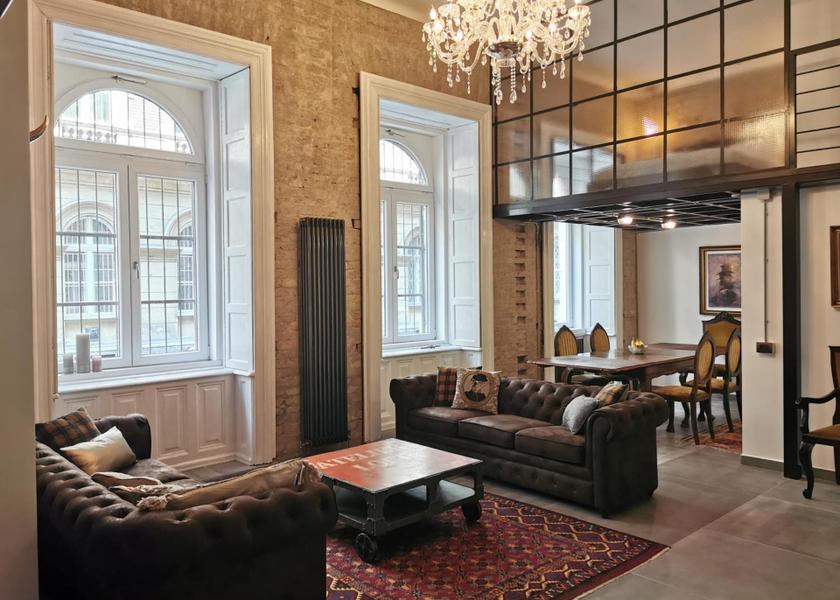  Budapest Guestroom