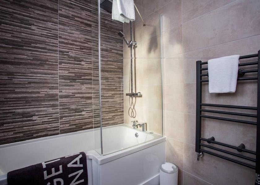 England North Shields Shower