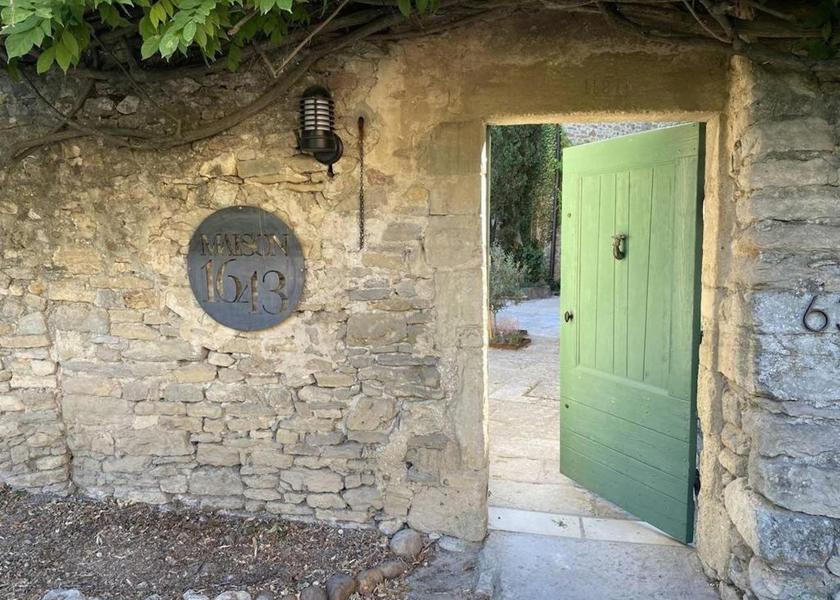 Occitanie Laudun Entrance