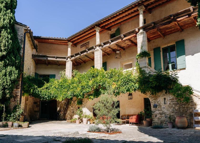 Occitanie Laudun Exterior view