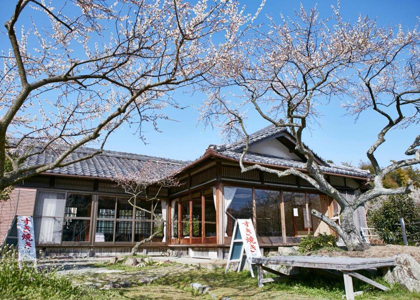 Osaka Sennan Nearby attraction