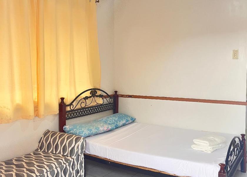 Calabarzon Lucena 1 Bedroom Deluxe