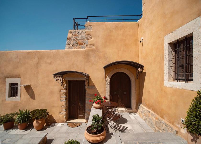Crete Minoa Pediada 