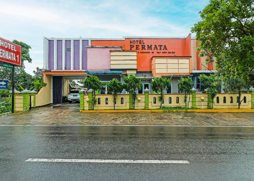 Central Java Salatiga Exterior view