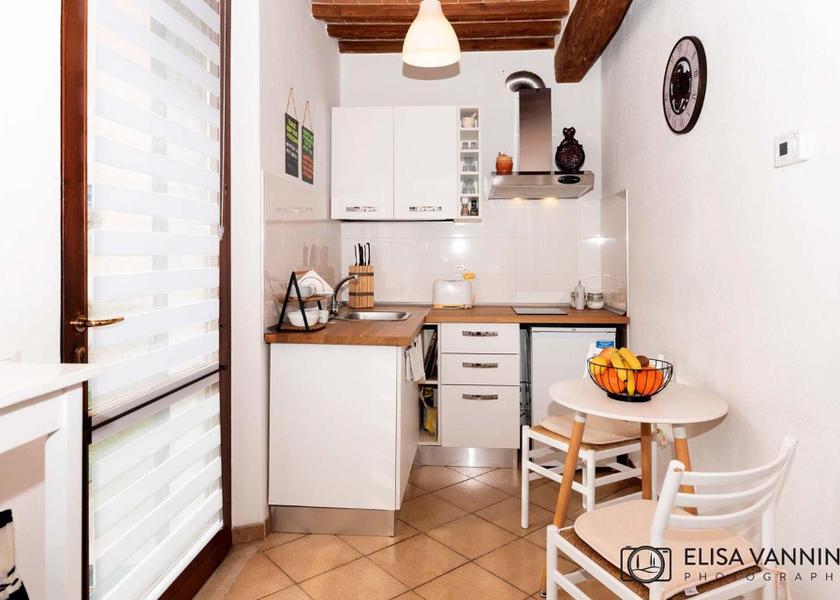 Tuscany Pisa Kitchen
