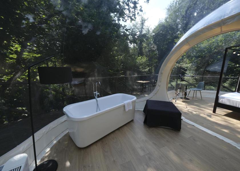 Tuscany Camporgiano Bubble