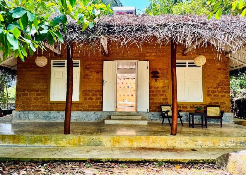Southern Province Balapitiya Hotel Exterior