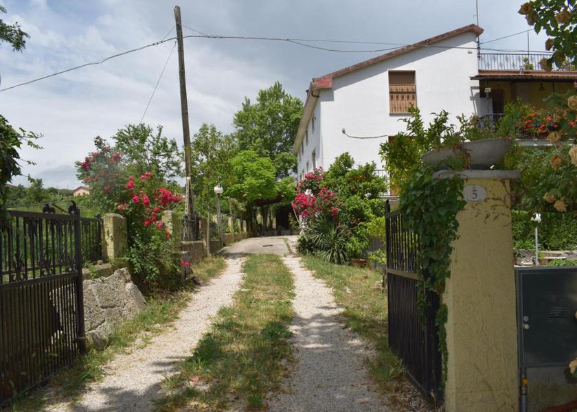 Abruzzo Fossacesia Entrance