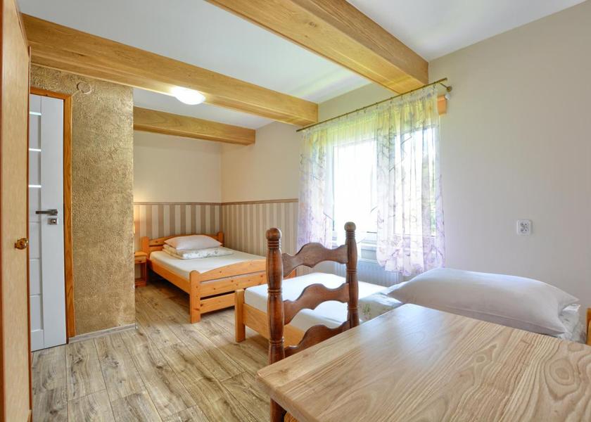 Podkarpackie Voivodeship Ustrzyki Dolne Double Room with Private Bathroom