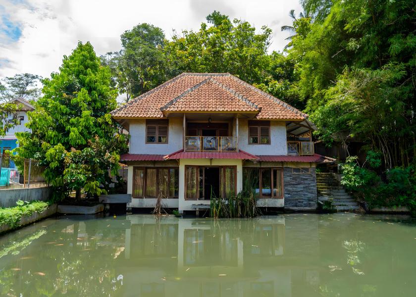 West Java Garut Exterior view