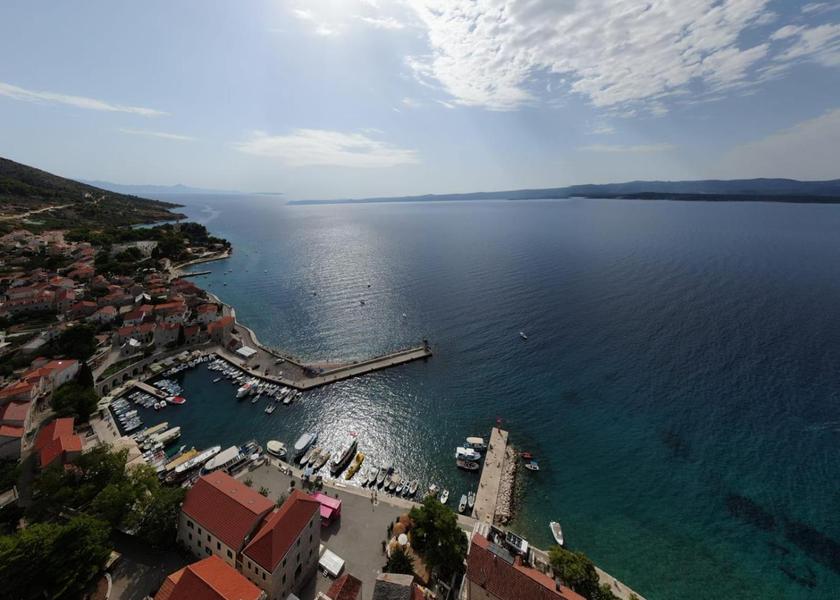 Split-Dalmatia Bol 