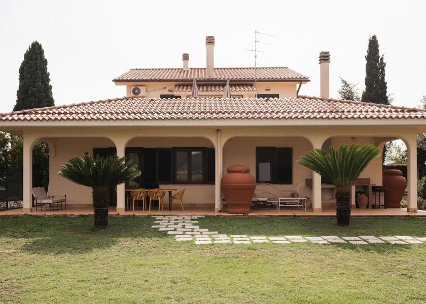 Tuscany Capalbio Exterior view