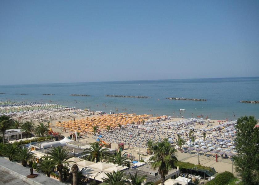 Marche San Benedetto del Tronto Beach